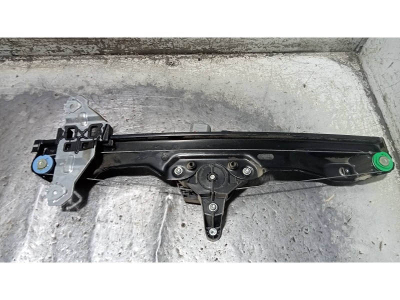 Recambio de elevalunas delantero izquierdo para renault kadjar business referencia OEM IAM 807218568R C39779100 