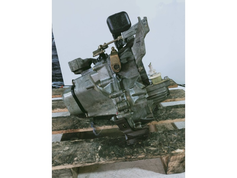 Recambio de caja cambios para citroen c3 1.1 magic referencia OEM IAM 20CP14 0051184 5V