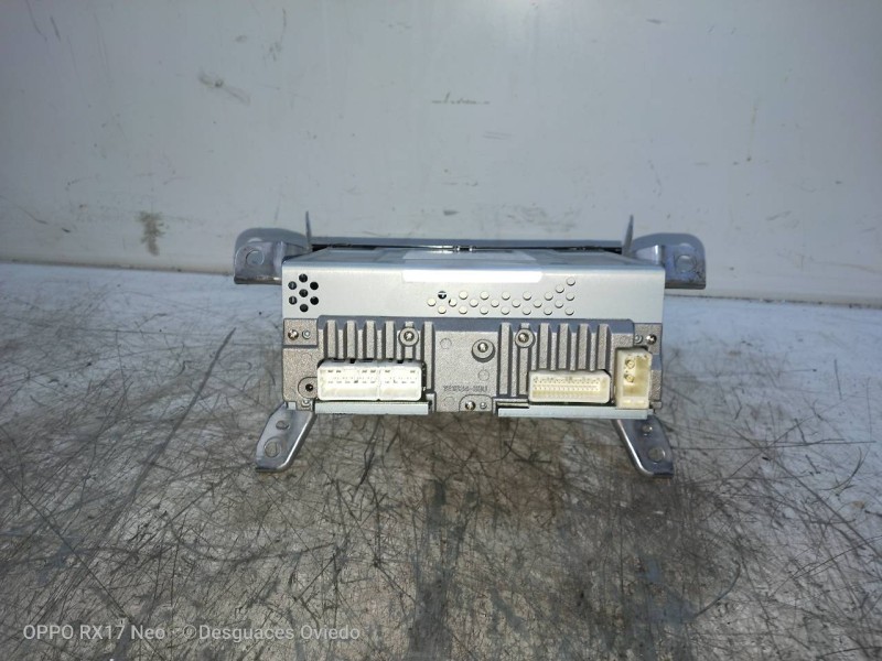Recambio de sistema audio / radio cd para toyota land cruiser (j15) basis referencia OEM IAM 8612060M10 1230005030C101 