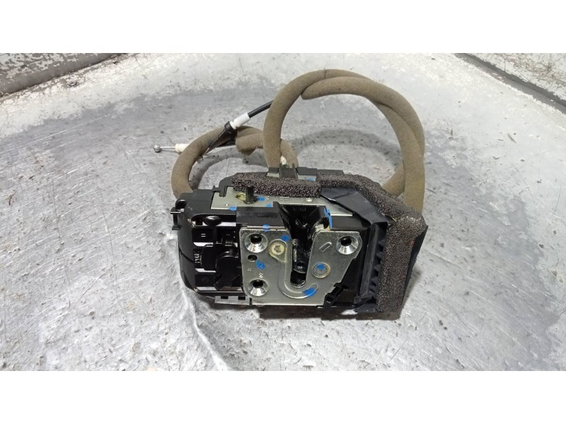 Recambio de motor cierre centralizado trasero derecho para renault kadjar business referencia OEM IAM   