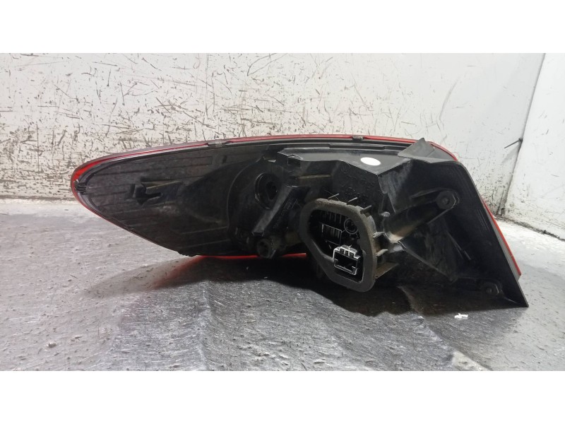 Recambio de piloto trasero derecho para volkswagen cc (358) advance bluemotiontech referencia OEM IAM   