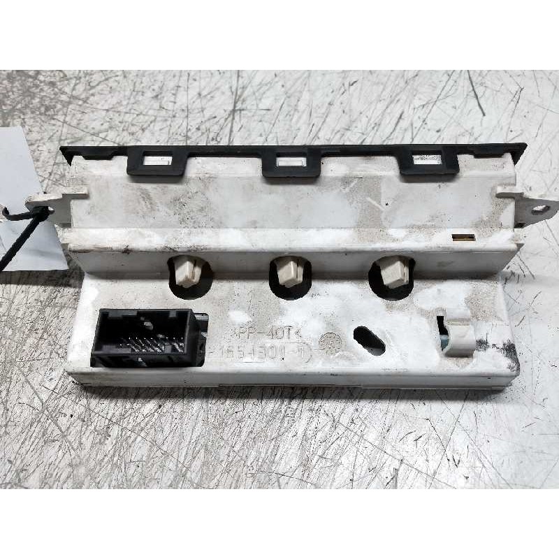 Recambio de pantalla multifuncion para citroen xsara berlina 1.6i 16v exclusive referencia OEM IAM 9650242777  