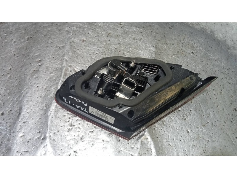 Recambio de piloto trasero izquierdo interior para volkswagen cc (358) advance bluemotiontech referencia OEM IAM 3C8945307A 8118