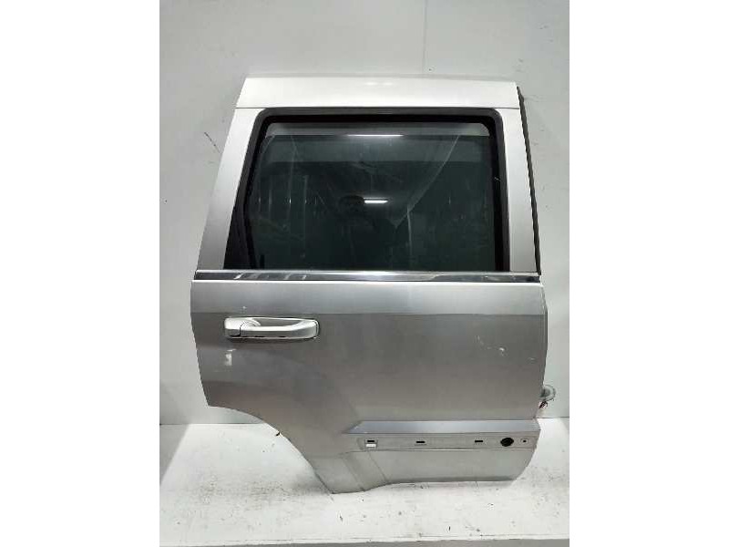 Recambio de puerta trasera derecha para jeep gr. cherokee (wh) 3.0 crd overland referencia OEM IAM   