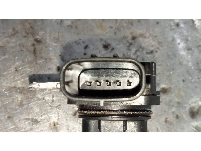 Recambio de caudalimetro para toyota land cruiser (j15) basis referencia OEM IAM 2220430020 1974005270 