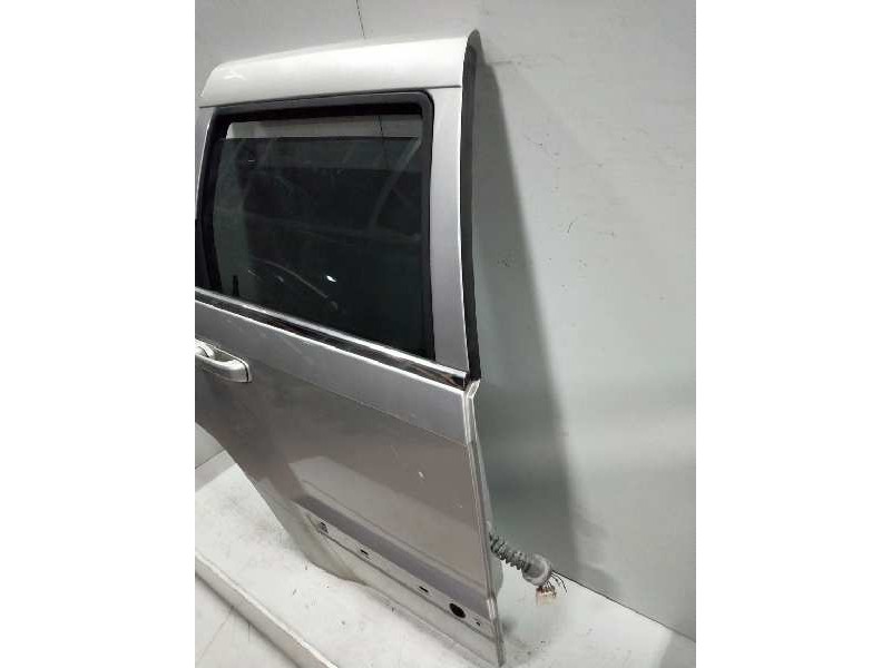 Recambio de puerta trasera derecha para jeep gr. cherokee (wh) 3.0 crd overland referencia OEM IAM   