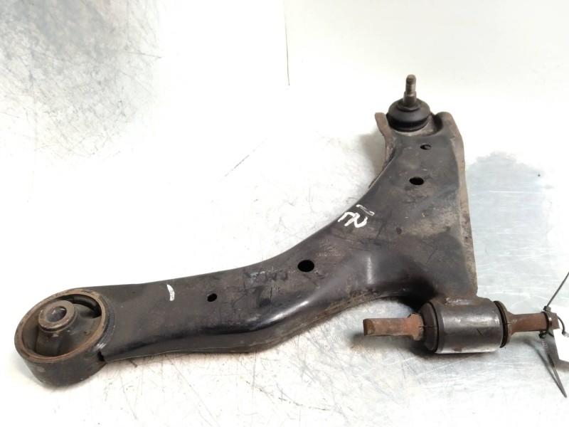 Recambio de brazo suspension inferior delantero izquierdo para kia cerato 1.5 crdi referencia OEM IAM   