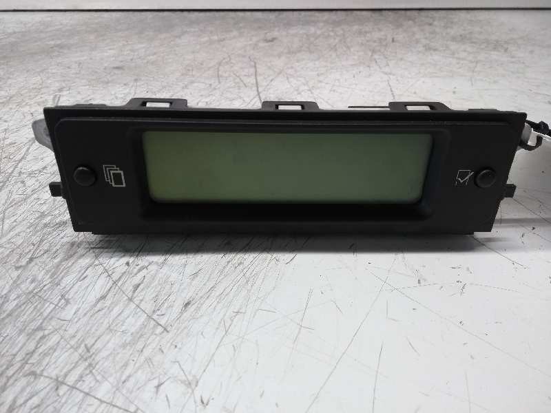 Recambio de pantalla multifuncion para citroen xsara berlina 1.6i 16v exclusive referencia OEM IAM 9637411777 D03 216577286A