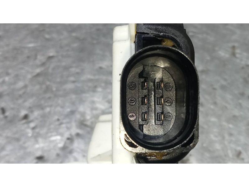 Recambio de motor cierre centralizado delantero derecho para volkswagen cc (358) advance bluemotiontech referencia OEM IAM 5N183