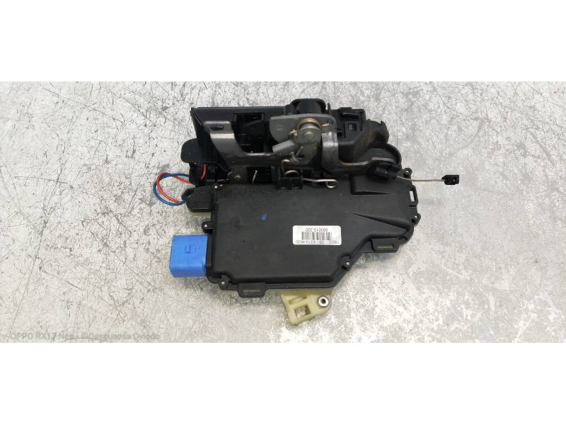 Recambio de motor cierre centralizado delantero derecho para volkswagen polo (9n3) united referencia OEM IAM 3B1837016CC  