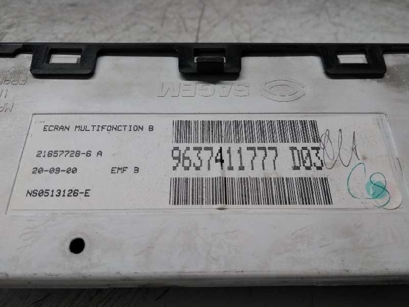 Recambio de pantalla multifuncion para citroen xsara berlina 1.6i 16v exclusive referencia OEM IAM 9637411777 D03 216577286A