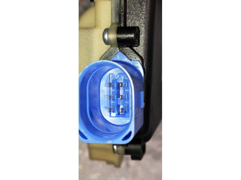 Recambio de motor cierre centralizado trasero derecho para volkswagen polo (9n3) united referencia OEM IAM 3B4839016AN  