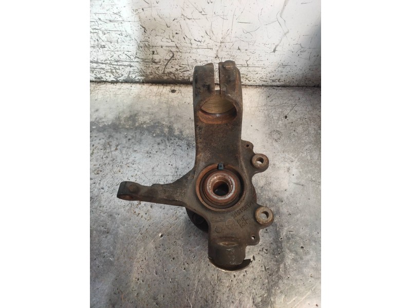 Recambio de mangueta delantera izquierda para ford c-max (cb3) business referencia OEM IAM 3M513K171  