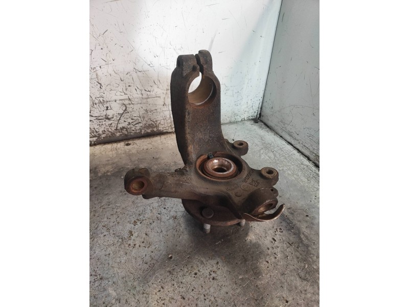 Recambio de mangueta delantera izquierda para ford c-max (cb3) business referencia OEM IAM 3M513K171  