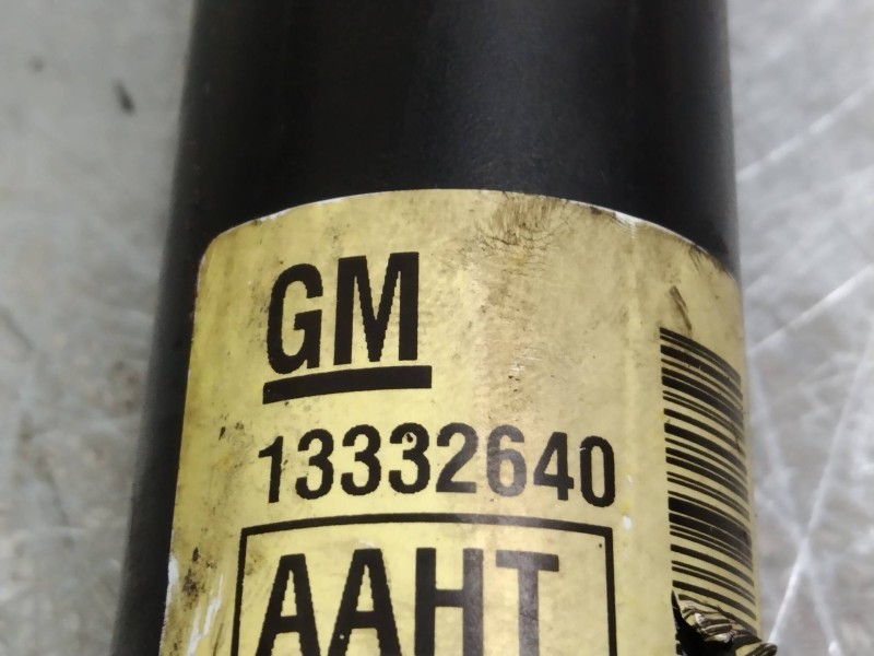 Recambio de amortiguador trasero para chevrolet cruze ls referencia OEM IAM 13332640  