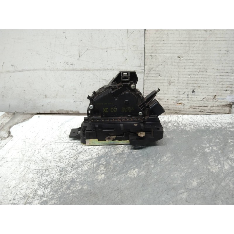 Recambio de motor cierre centralizado delantero derecho para ford focus berlina (cak) trend referencia OEM IAM   3P