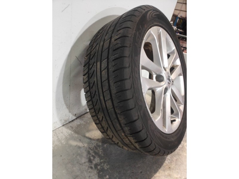 Recambio de juego llantas para nissan juke (f15) acenta referencia OEM IAM  CUBIERTAS 215/55/17