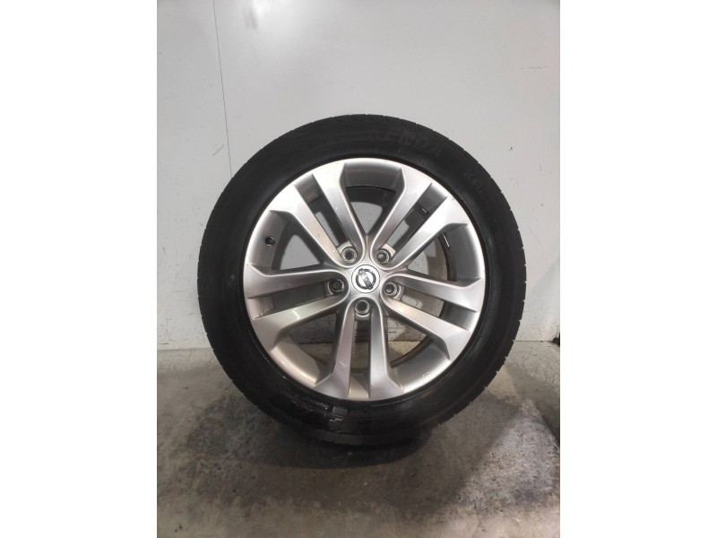 Recambio de juego llantas para nissan juke (f15) acenta referencia OEM IAM  CUBIERTAS 215/55/17