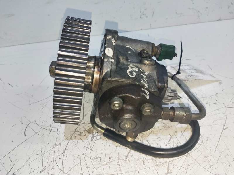 Recambio de bomba inyeccion para opel combo (corsa c) 1.7 16v cdti referencia OEM IAM 8973138622 2940000071 DENSO
