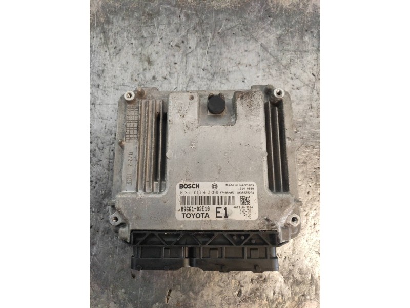 Recambio de centralita motor uce para toyota corolla (e15) luna referencia OEM IAM 0281013413 8966102E10 