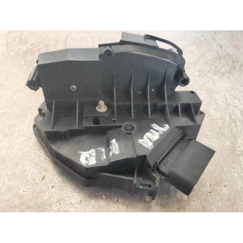 Recambio de motor cierre centralizado trasero izquierdo para ford ranger (tke) doppelkabine 4x4 xlt referencia OEM IAM 40714146 