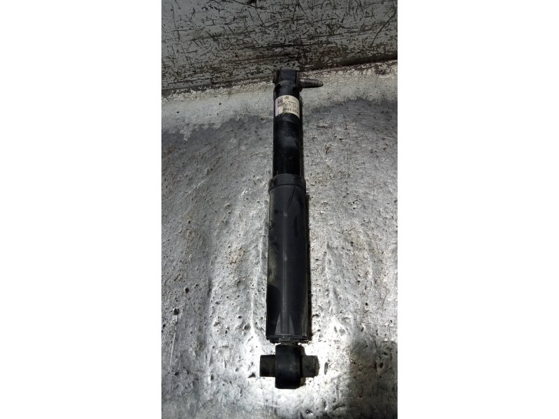 Recambio de amortiguador trasero izquierdo para renault kadjar business referencia OEM IAM   