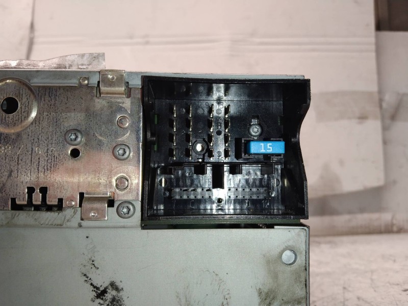 Recambio de sistema audio / radio cd para opel corsa c blue line referencia OEM IAM 7647104317 13188892QX 