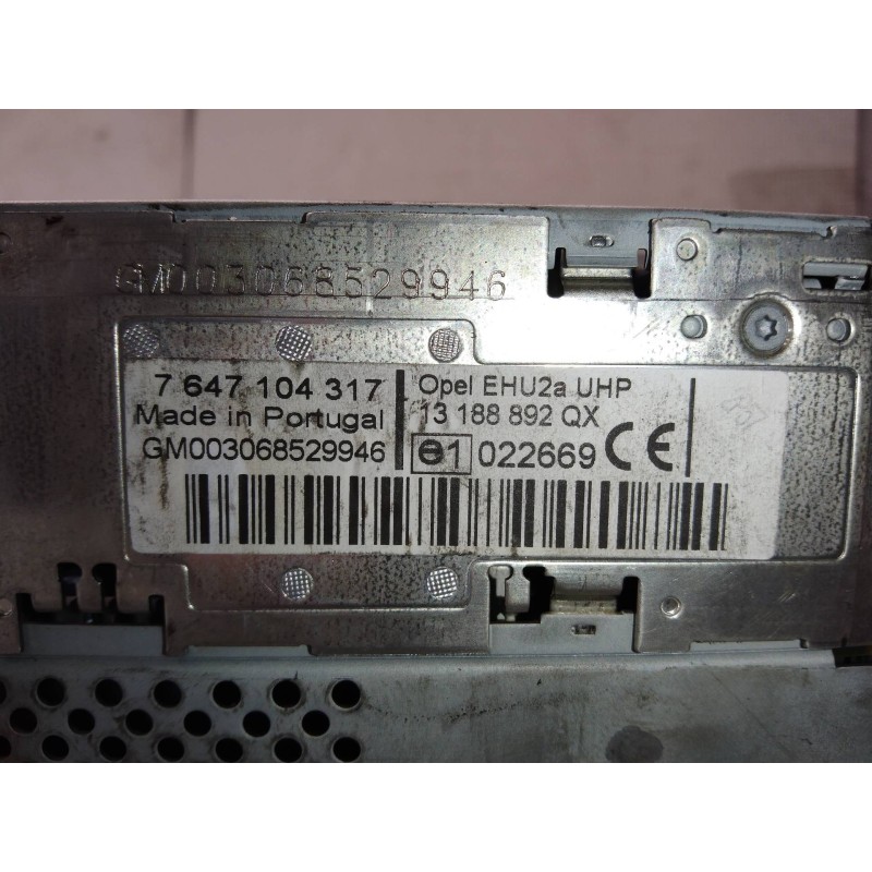 Recambio de sistema audio / radio cd para opel corsa c blue line referencia OEM IAM 7647104317 13188892QX 