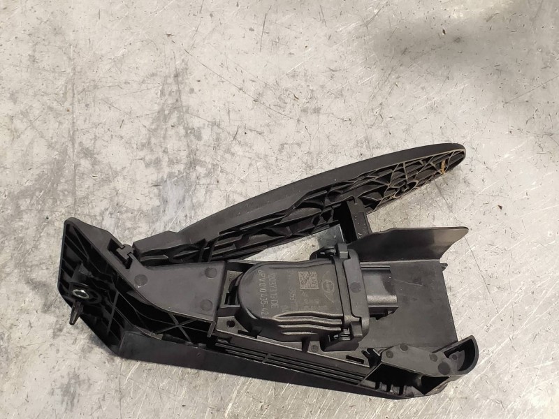 Recambio de potenciometro pedal para mini mini 5-trg. (f55) one d referencia OEM IAM 6PV01043542 35426853177 12037313 