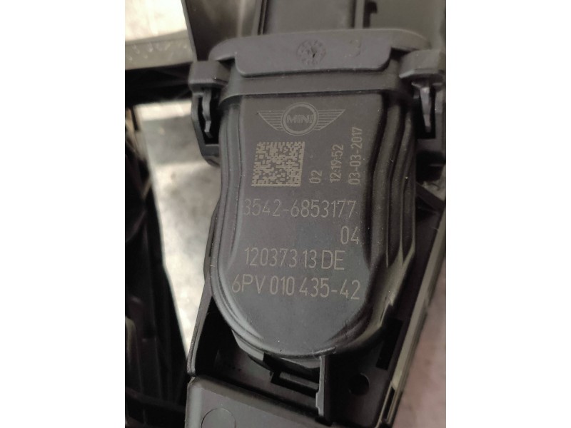 Recambio de potenciometro pedal para mini mini 5-trg. (f55) one d referencia OEM IAM 6PV01043542 35426853177 12037313 