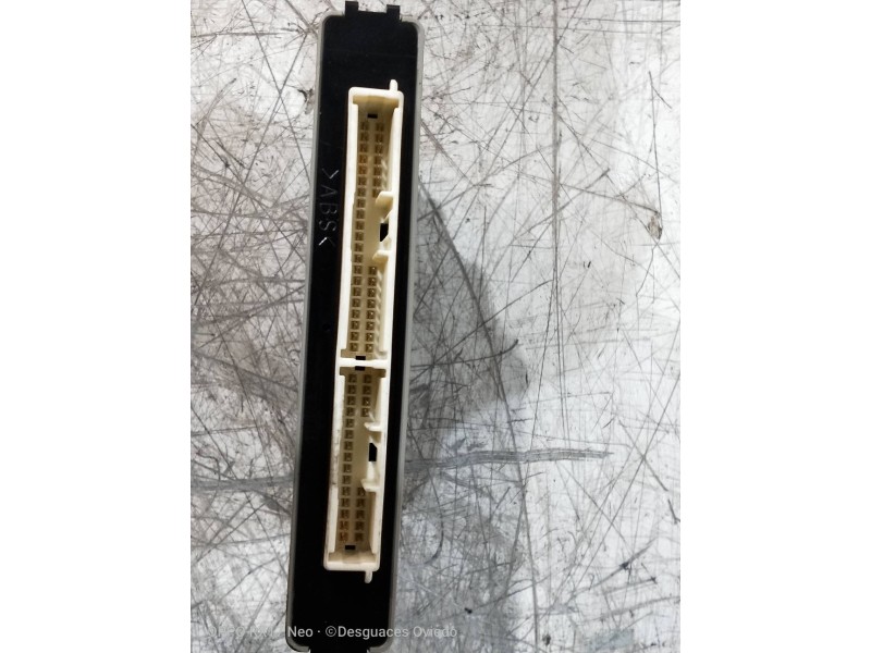 Recambio de modulo electronico para toyota land cruiser (j15) basis referencia OEM IAM 8999060195 2329004061 