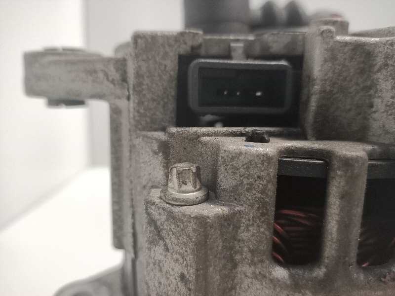 Recambio de alternador para daewoo nubira berlina classic se referencia OEM IAM    Recambio de alternador para daewoo nubira berlina classic se referencia OEM IAM