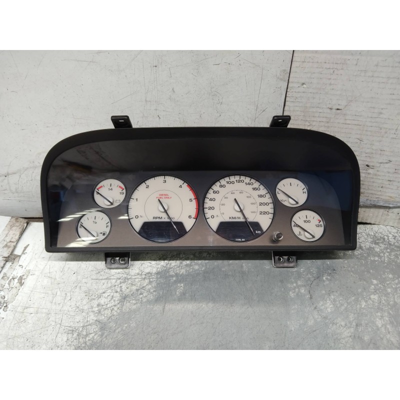 Recambio de cuadro instrumentos para jeep gr.cherokee (wj/wg) 2.7 crd limited referencia OEM IAM 56042916AM CR0030003K0 