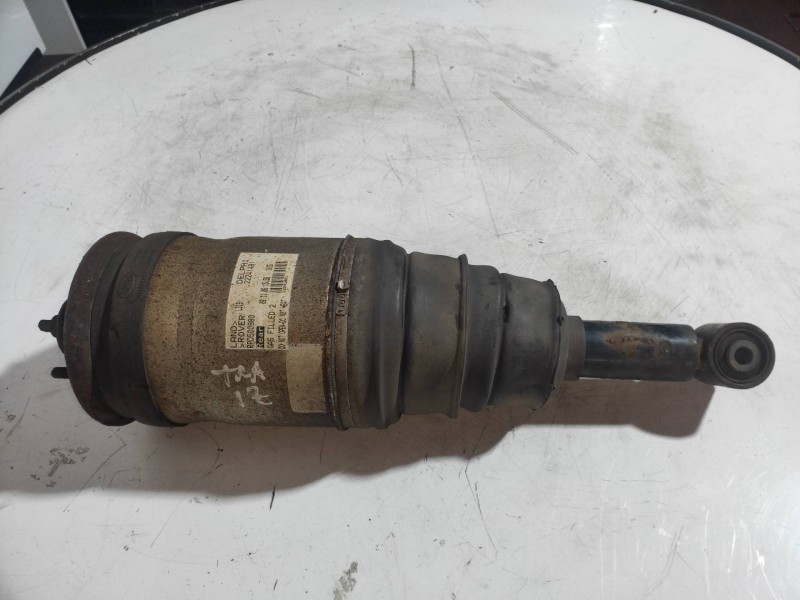 Recambio de amortiguador trasero izquierdo para land rover discovery 2.7 td v6 cat referencia OEM IAM RPD500880 22241481 