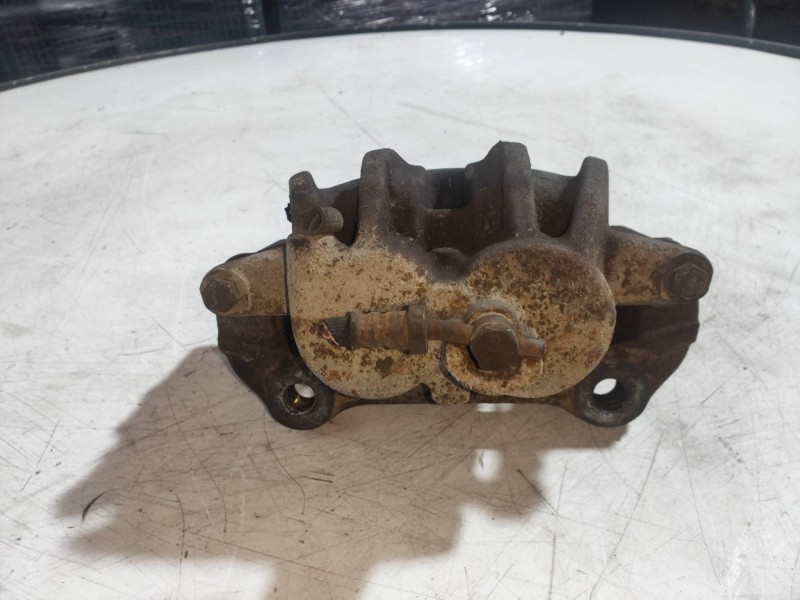 Recambio de pinza freno delantera derecha para land rover discovery 2.7 td v6 cat referencia OEM IAM   