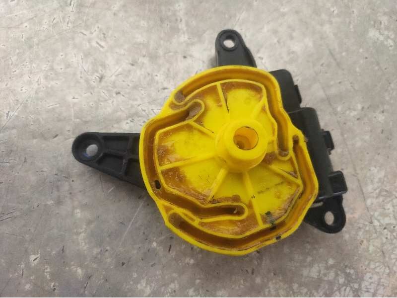 Recambio de motor apertura trampillas climatizador para ford ranger (tke) doppelkabine 4x4 xlt referencia OEM IAM TB1T6000 D266L