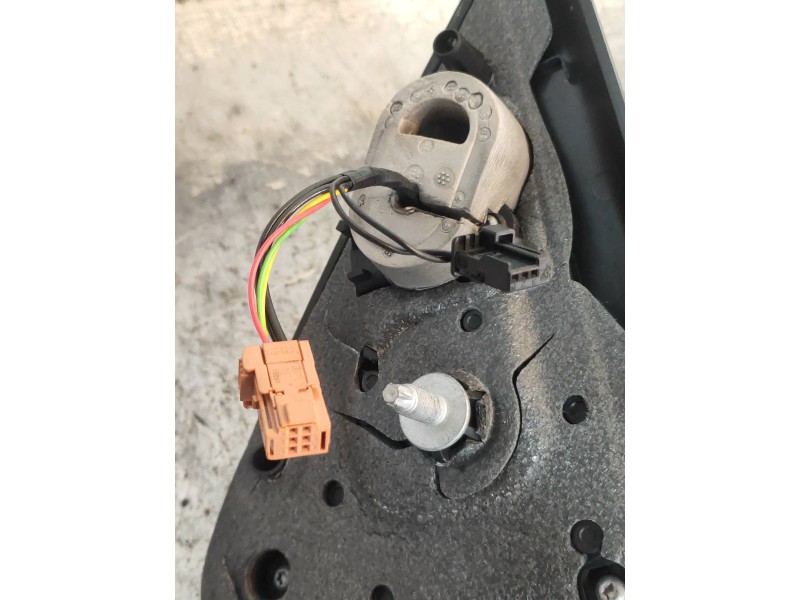 Recambio de retrovisor derecho para citroen c-elysée shine referencia OEM IAM   ELECTRICO