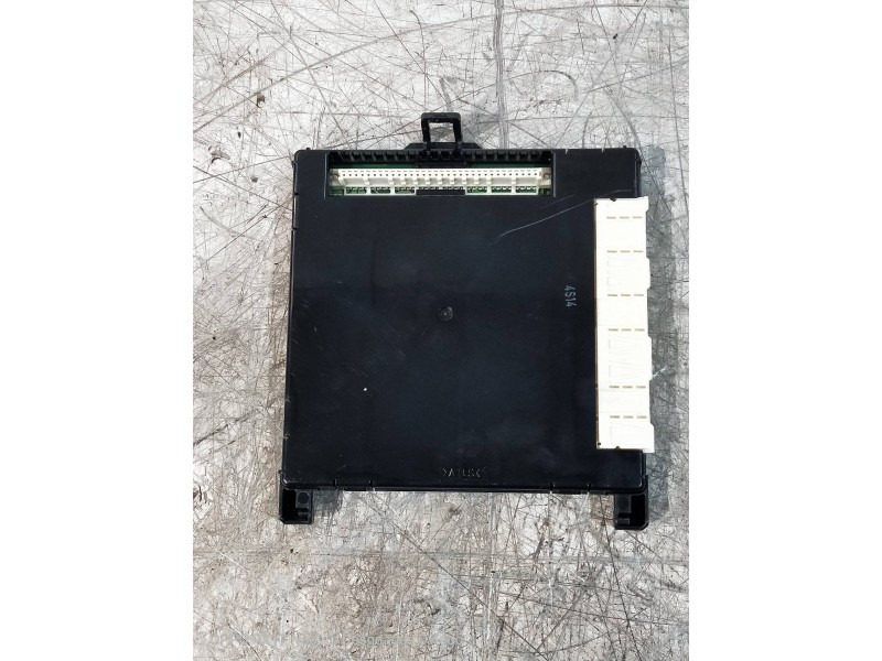 Recambio de modulo electronico para toyota land cruiser (j15) basis referencia OEM IAM 8922160330 2380004282 