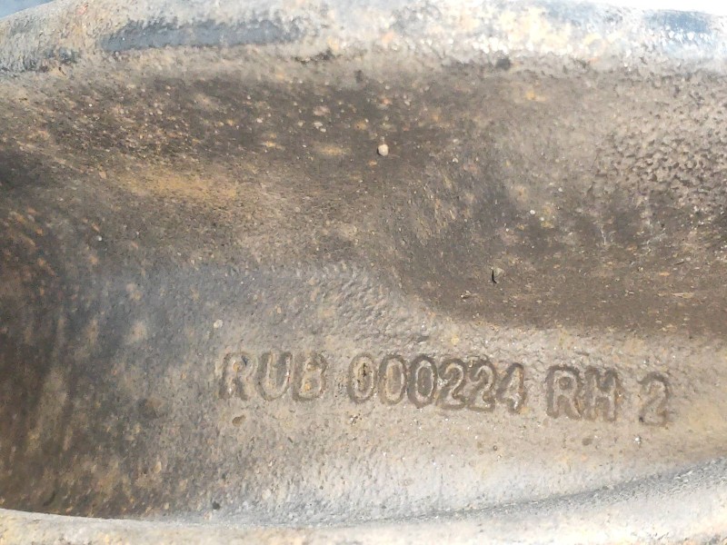 Recambio de mangueta delantera derecha para land rover discovery 2.7 td v6 cat referencia OEM IAM RUB000224  