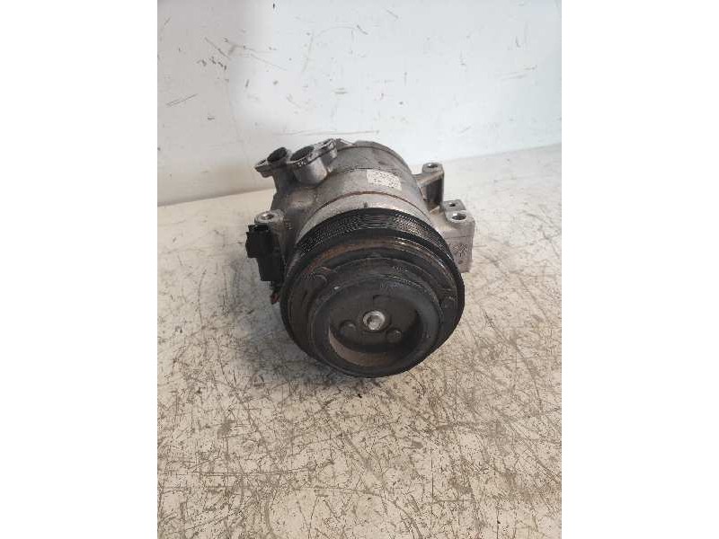 Recambio de compresor aire acondicionado para mazda 3 lim. () center-line referencia OEM IAM F500JUBCA08 KK1A488 