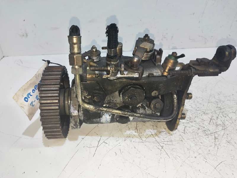 Recambio de bomba inyeccion para opel kadett e 1.7 diesel referencia OEM IAM R8443B554D LUCAS 