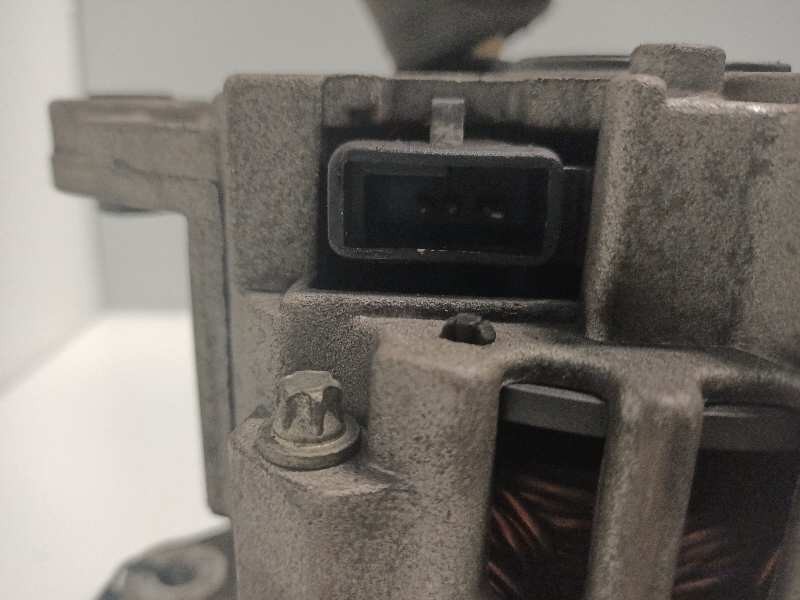 Recambio de alternador para daewoo nubira berlina classic se referencia OEM IAM    Recambio de alternador para daewoo nubira berlina classic se referencia OEM IAM