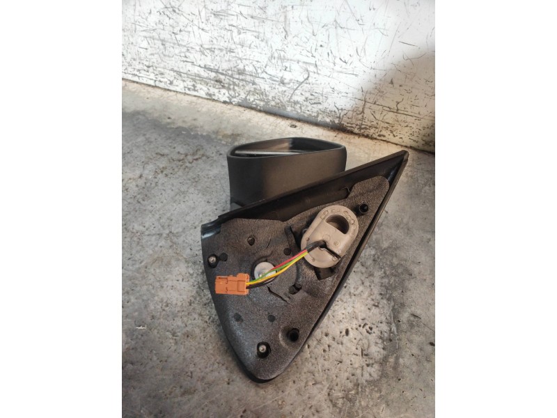 Recambio de retrovisor izquierdo para citroen c-elysée shine referencia OEM IAM   ELECTRICO