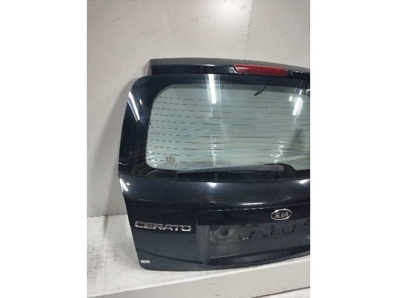 Recambio de porton trasero para kia cerato 1.5 crdi referencia OEM IAM   