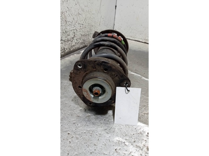 Recambio de amortiguador delantero derecho para volkswagen tiguan (5n2) sport 4motion bmt referencia OEM IAM 5N0412021CT 3C04130