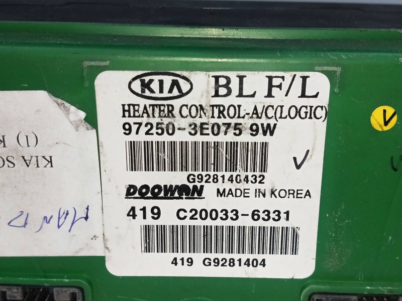 Recambio de mando calefaccion / aire acondicionado para kia sorento 2.5 crdi referencia OEM IAM 972503E0759W  