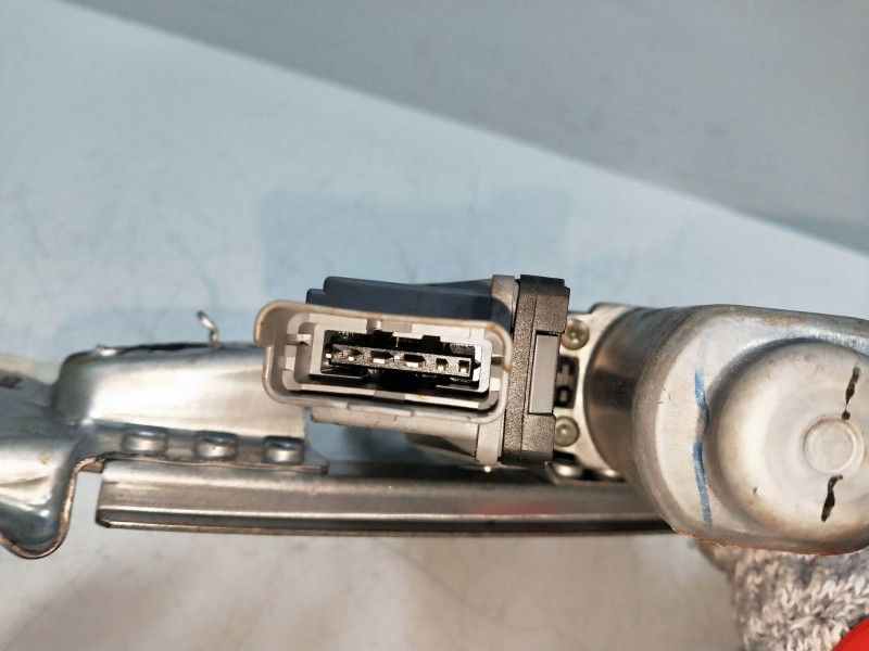 Recambio de elevalunas trasero derecho para peugeot 307 (s1) 2.0 hdi fap cat referencia OEM IAM 400584R  5P