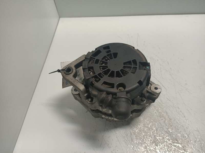 Recambio de alternador para daewoo nubira berlina sx referencia OEM IAM   