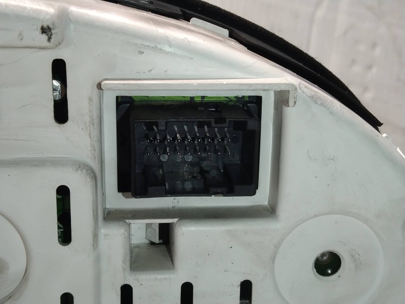 Recambio de cuadro instrumentos para lancia thesis (115) 2.4 jtd executive referencia OEM IAM 60682040  