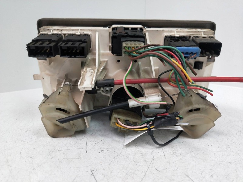 Recambio de mando calefaccion / aire acondicionado para land rover freelander (ln) 2.0 turbodiesel referencia OEM IAM   